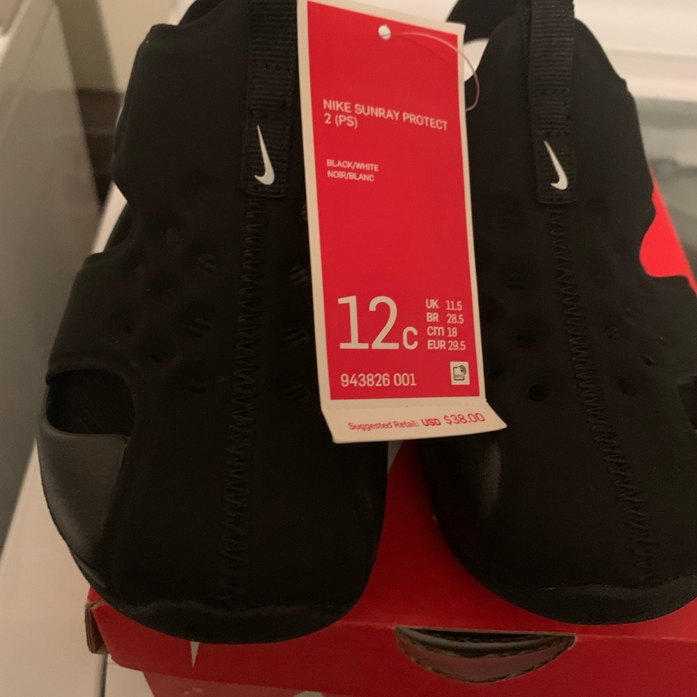 Nike Sunray Protect 2 Kids Sandals - Black and Red